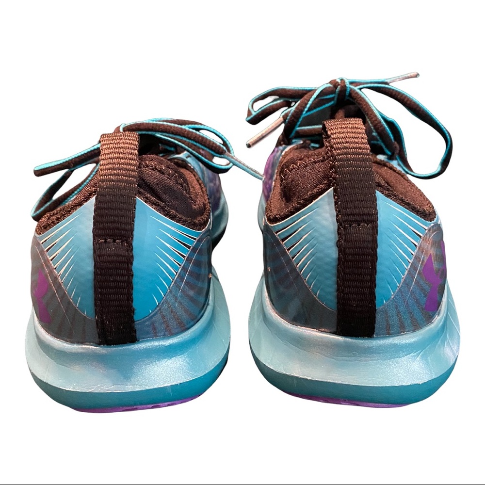 Brand New Under Armour Running Sneakers - 5.5 Youth (fits women size 7) - Picture 3 of 4